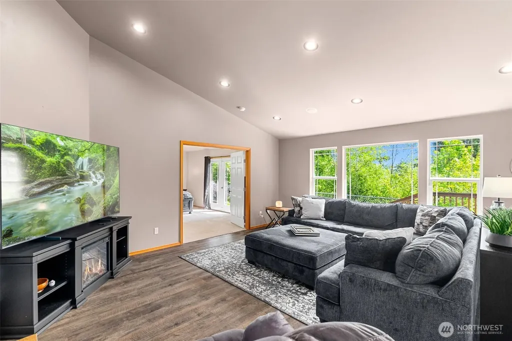 1405 Bellevue Avenue Aberdeen WA 98520