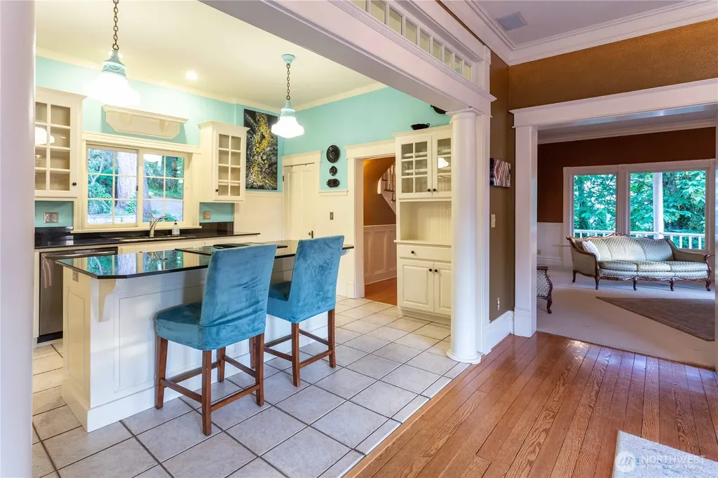 405 S 7th Mount Vernon WA 98274