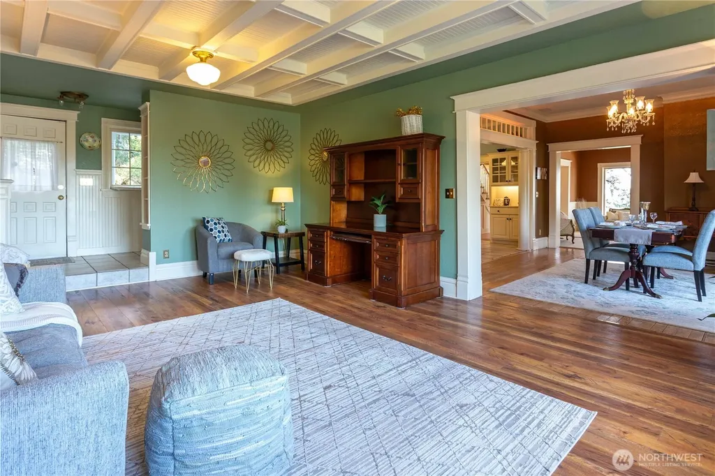 405 S 7th Mount Vernon WA 98274