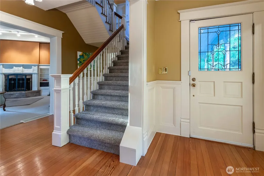 405 S 7th Mount Vernon WA 98274