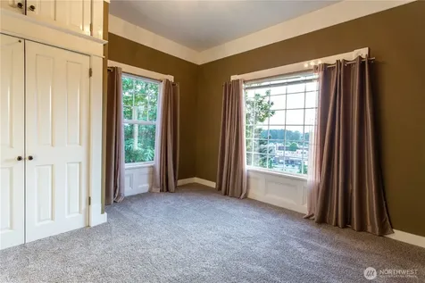 405 S 7th Mount Vernon WA 98274