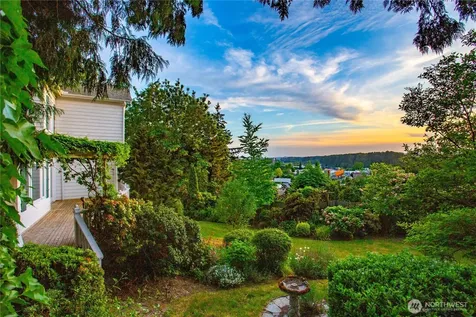 405 S 7th Mount Vernon WA 98274