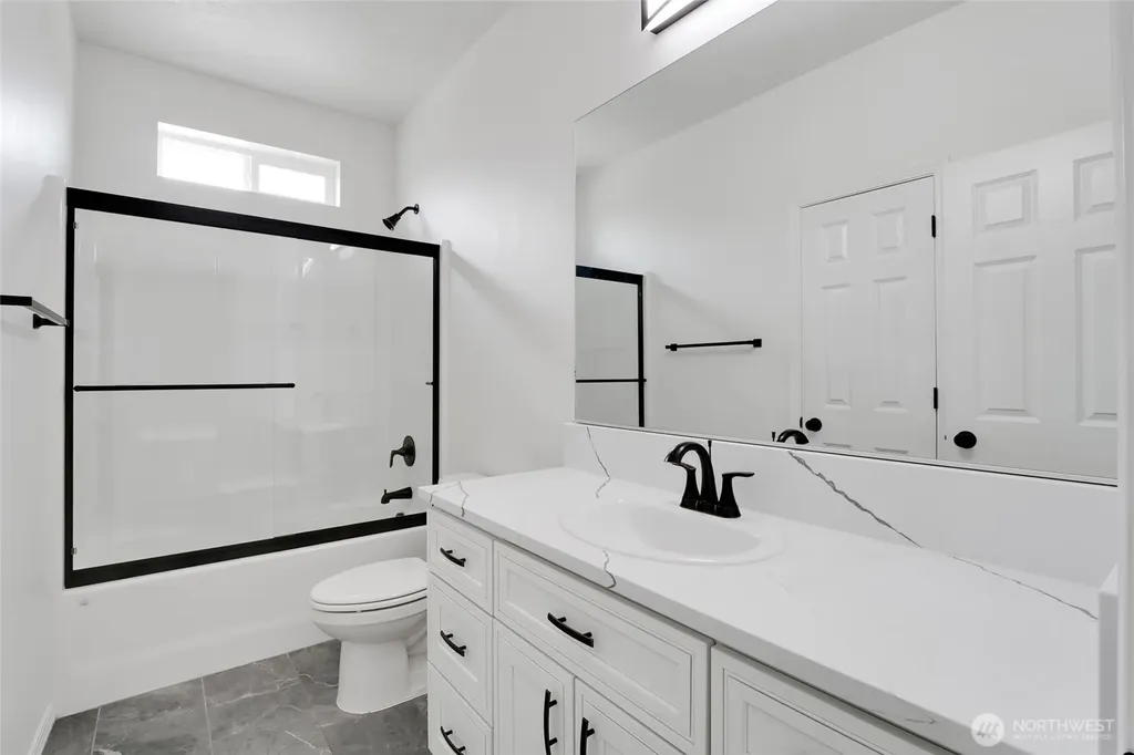 409 S Trillium Moses Lake WA 98837