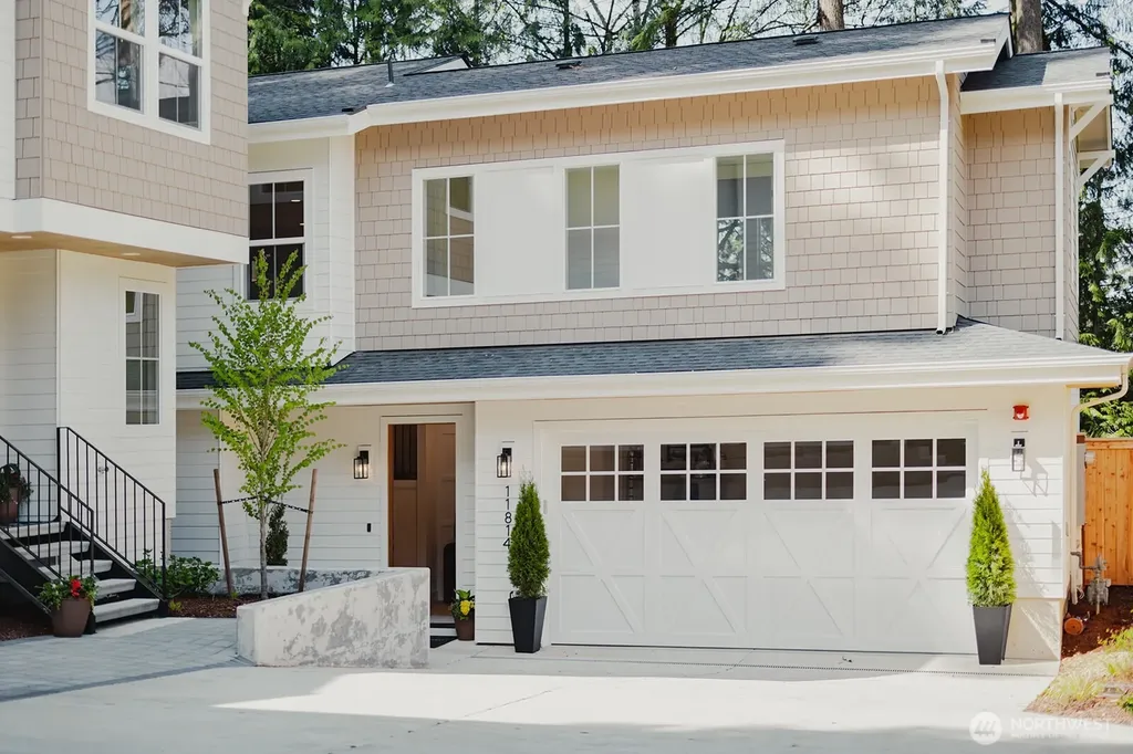 11814 NE 103rd Place Kirkland WA 98033
