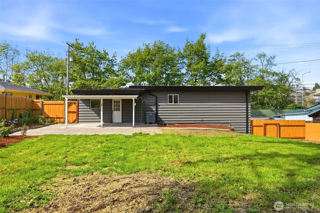 1229 S 312th Street Federal Way WA 98003
