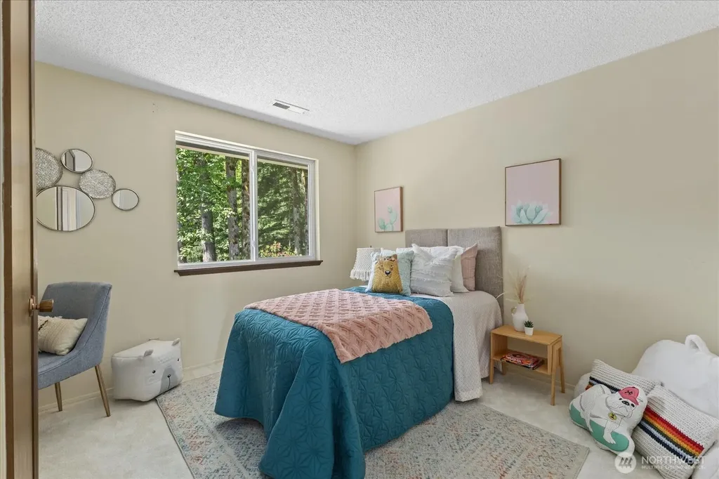 2006 245th Avenue SE Sammamish WA 98075