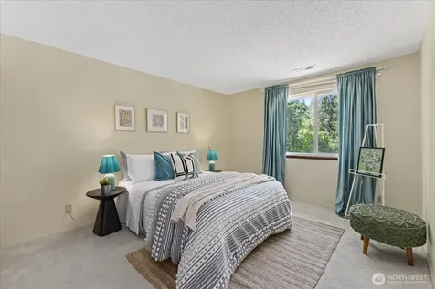 2006 245th Avenue SE Sammamish WA 98075