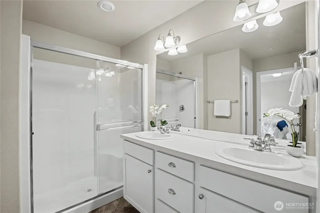 3340 Hoffman Hill Boulevard Dupont WA 98327