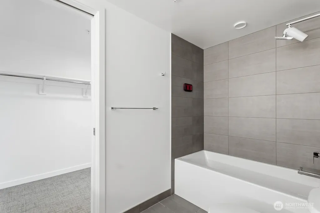 1808 Minor Avenue Seattle WA 98101