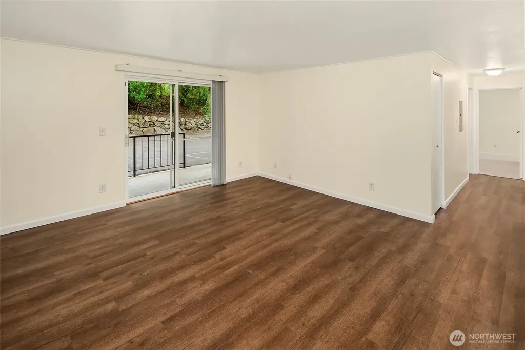 4501 Grandview Drive W University Place WA 98466