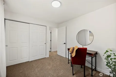 4817 E K Street Tacoma WA 98404