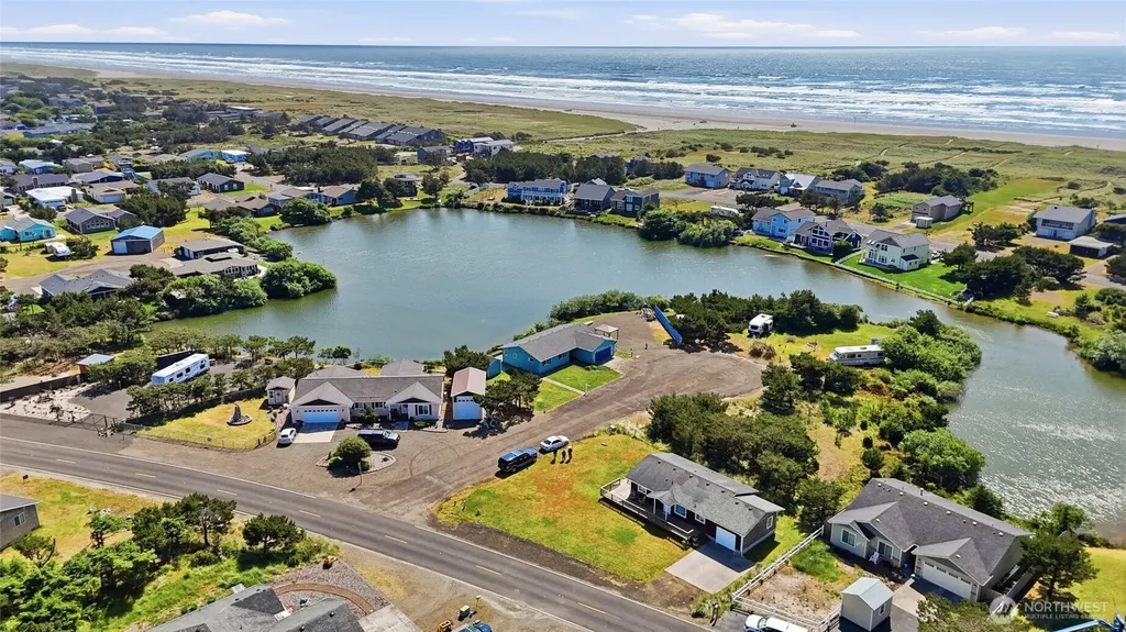 706 343rd Place Ocean Park WA 98640