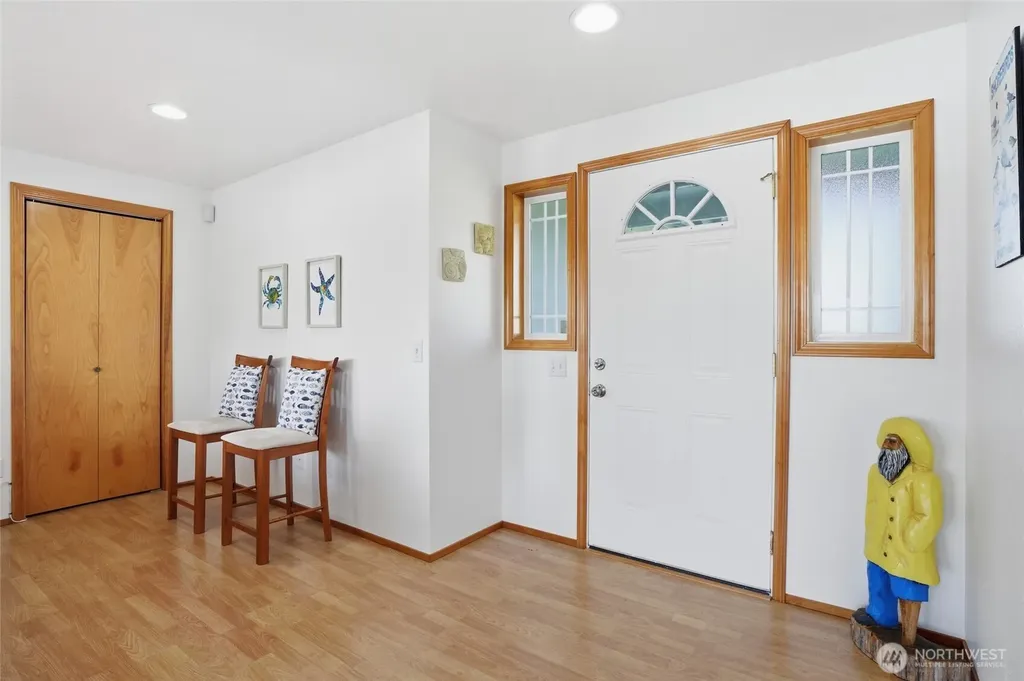 706 343rd Place Ocean Park WA 98640