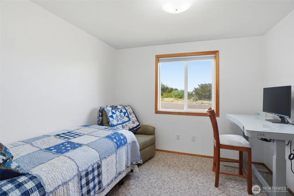 706 343rd Place Ocean Park WA 98640