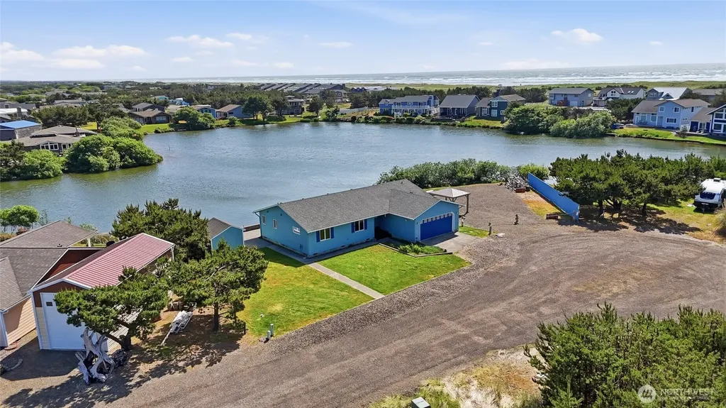 706 343rd Place Ocean Park WA 98640