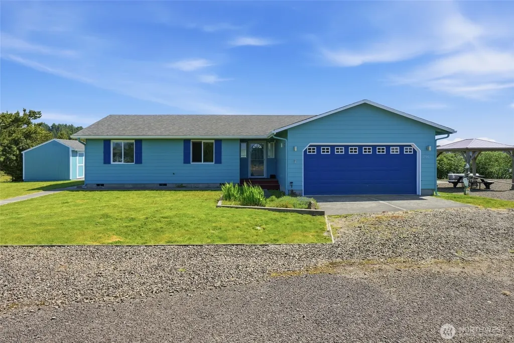 706 343rd Place Ocean Park WA 98640