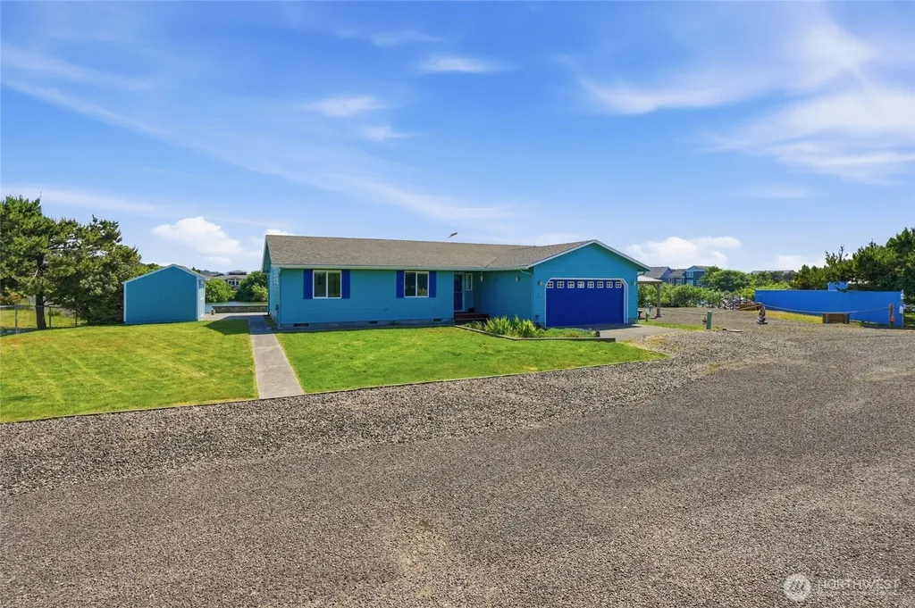706 343rd Place Ocean Park WA 98640