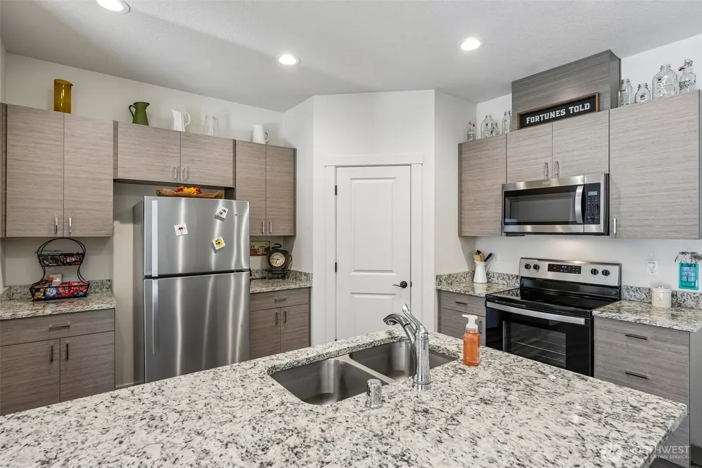 330 S Keller Court Ridgefield WA 98642