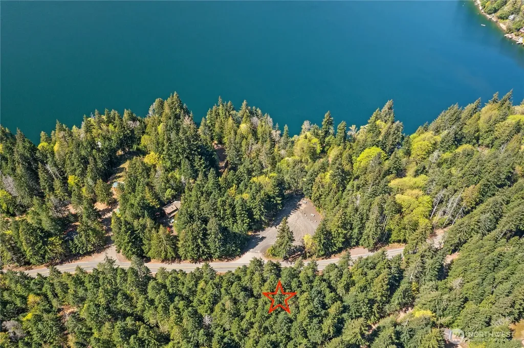 0 N White Tail Trail Hoodsport WA 98548