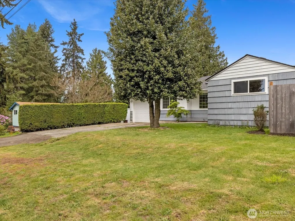7631 201st Street SW Edmonds WA 98206