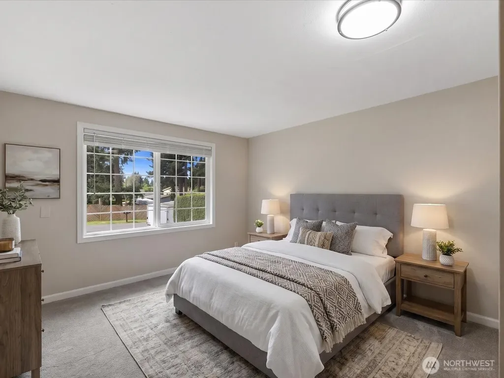 7631 201st Street SW Edmonds WA 98206