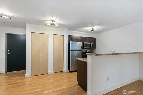 1620 Belmont Avenue Seattle WA 98122