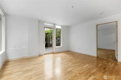 1620 Belmont Avenue Seattle WA 98122