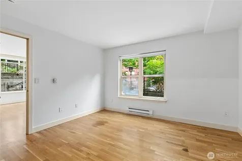 1620 Belmont Avenue Seattle WA 98122