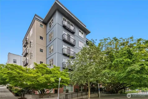 1620 Belmont Avenue Seattle WA 98122