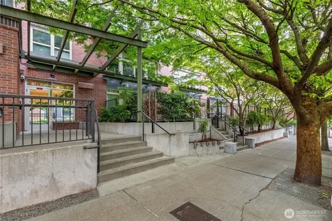 1620 Belmont Avenue Seattle WA 98122