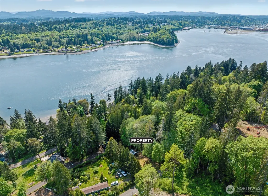 360 Panorama Drive Shelton WA 98584