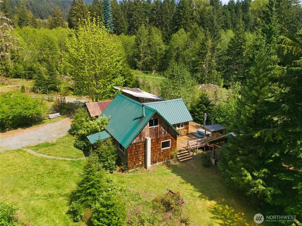 33822 State Route 706 E Ashford WA 98304
