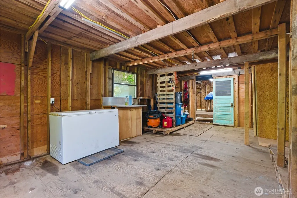 33822 State Route 706 E Ashford WA 98304