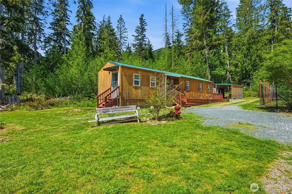 33822 State Route 706 E Ashford WA 98304