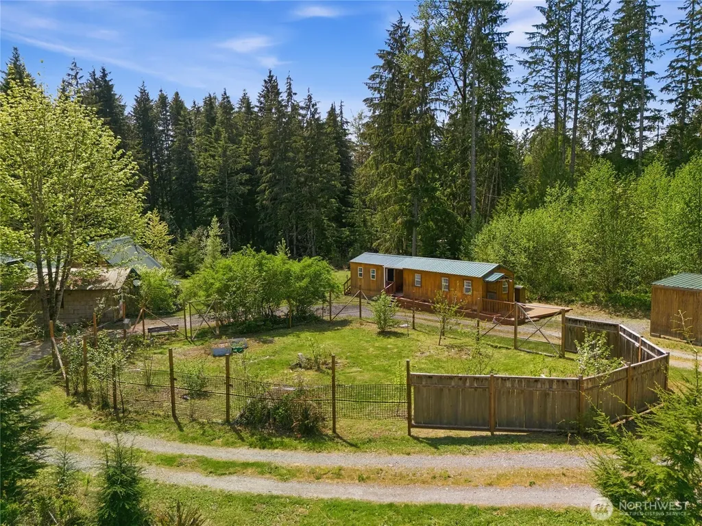 33822 State Route 706 E Ashford WA 98304
