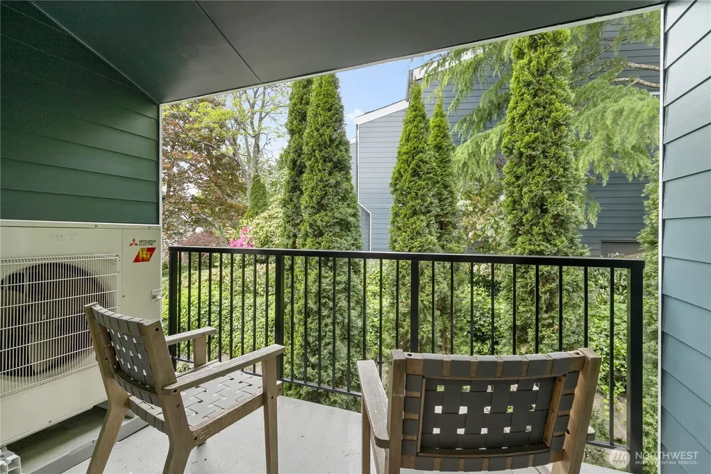 17014 NE 80th Street Redmond WA 98052