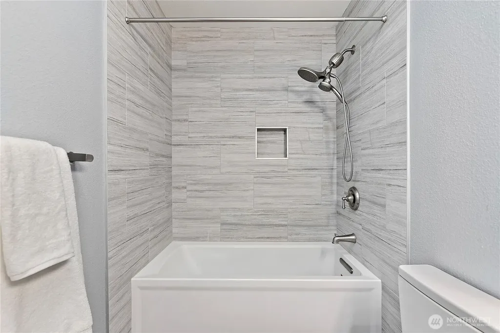 17014 NE 80th Street Redmond WA 98052