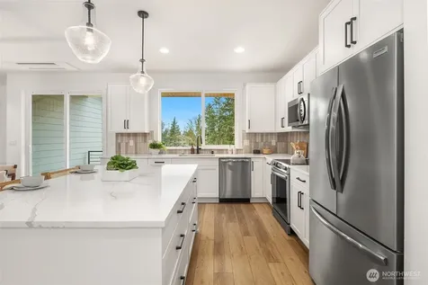 404 Edmonds Ave NE Renton WA 98056