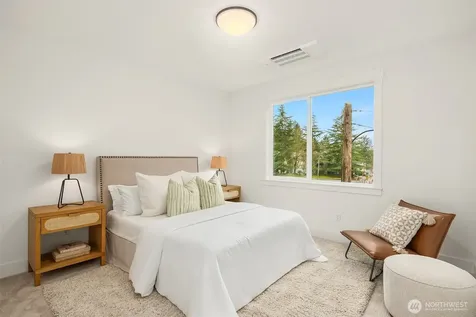404 Edmonds Ave NE Renton WA 98056