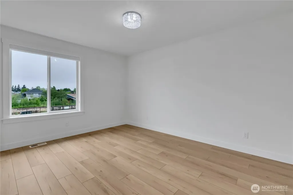 164 Hogan Drive Enumclaw WA 98022