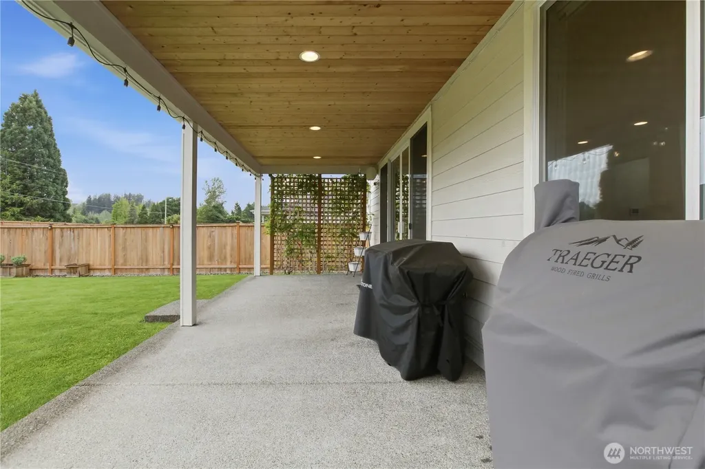 164 Hogan Drive Enumclaw WA 98022