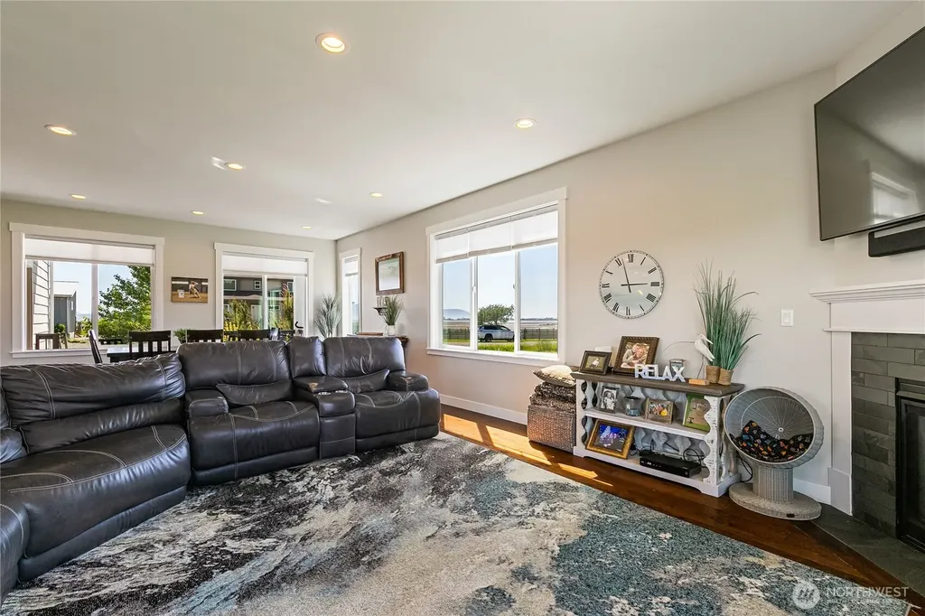4446 Decatur Drive Ferndale WA 98248