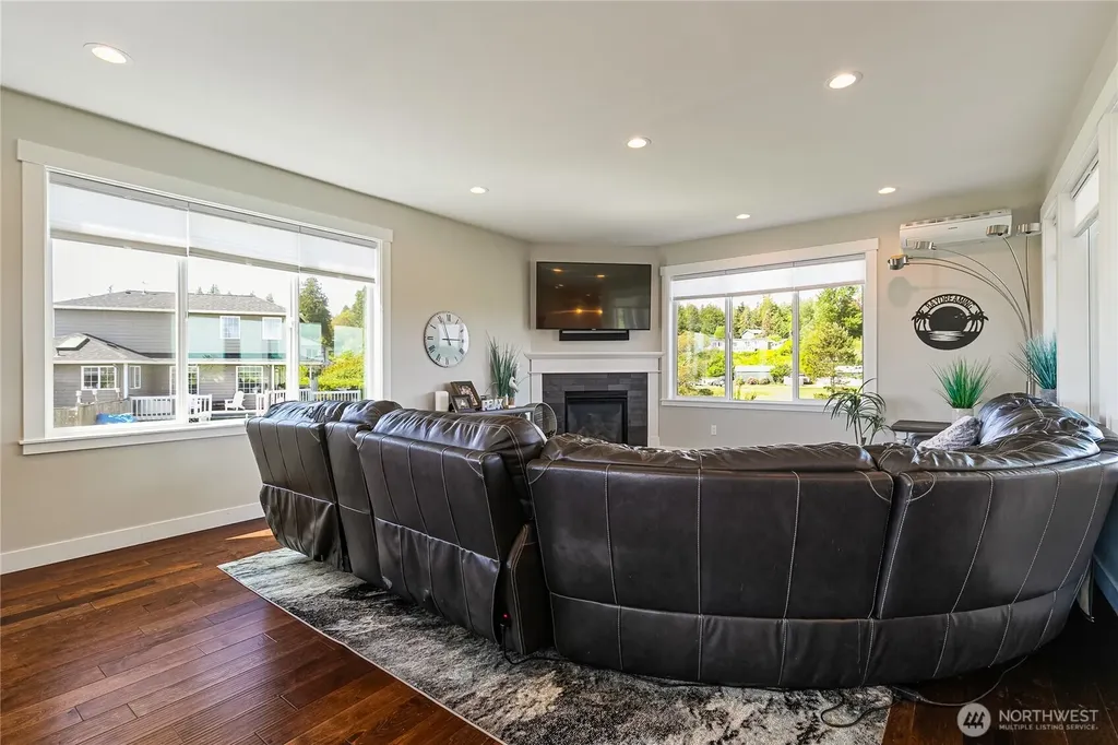 4446 Decatur Drive Ferndale WA 98248