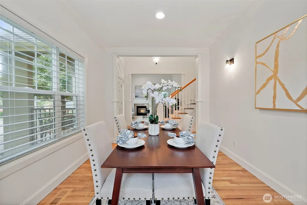 6712 127 Place SE Bellevue WA 98006
