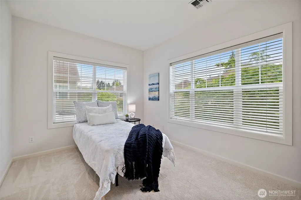 6712 127 Place SE Bellevue WA 98006