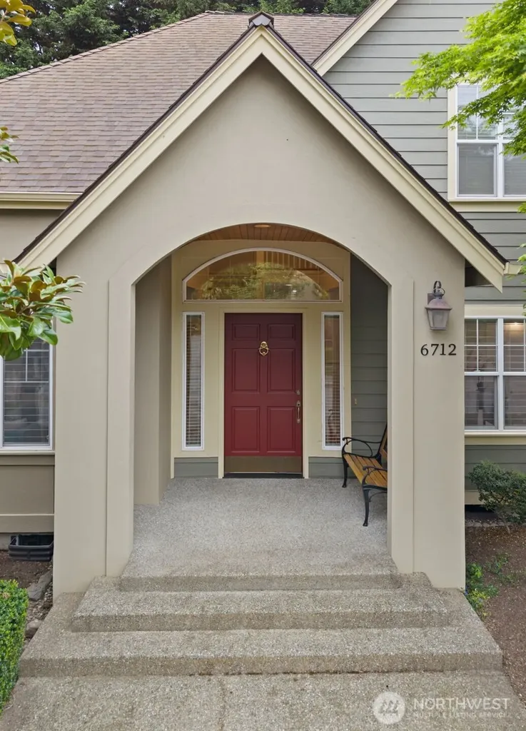 6712 127 Place SE Bellevue WA 98006