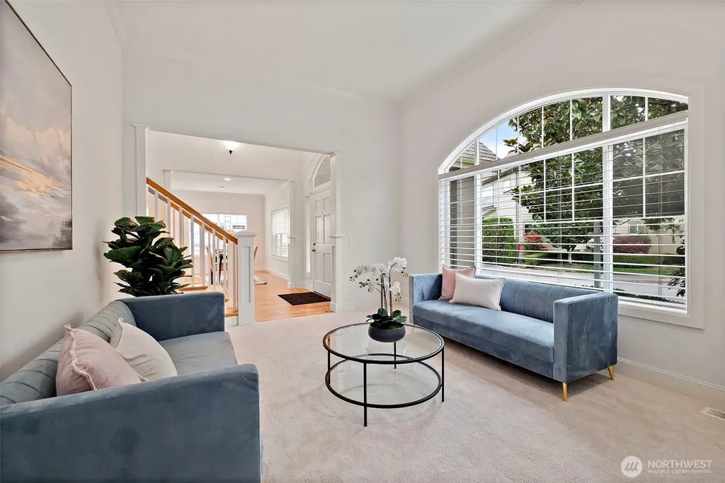 6712 127 Place SE Bellevue WA 98006
