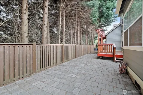 6712 127 Place SE Bellevue WA 98006