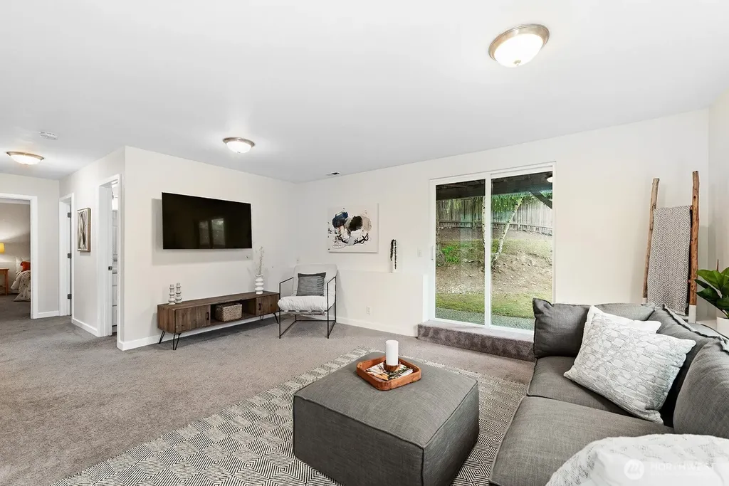 4035 NE 110th Street Seattle WA 98125