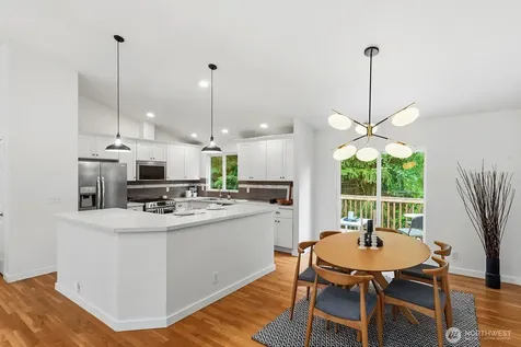 4035 NE 110th Street Seattle WA 98125